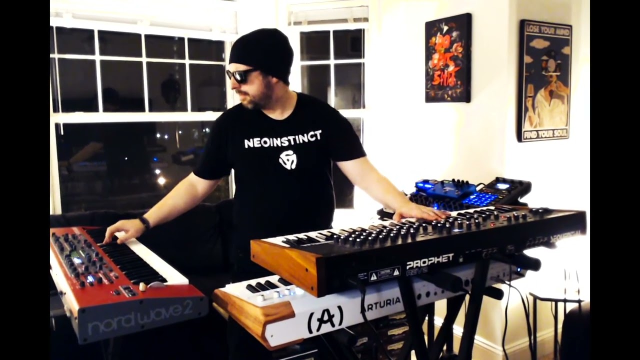 NEOINSTINCT - Static Angel