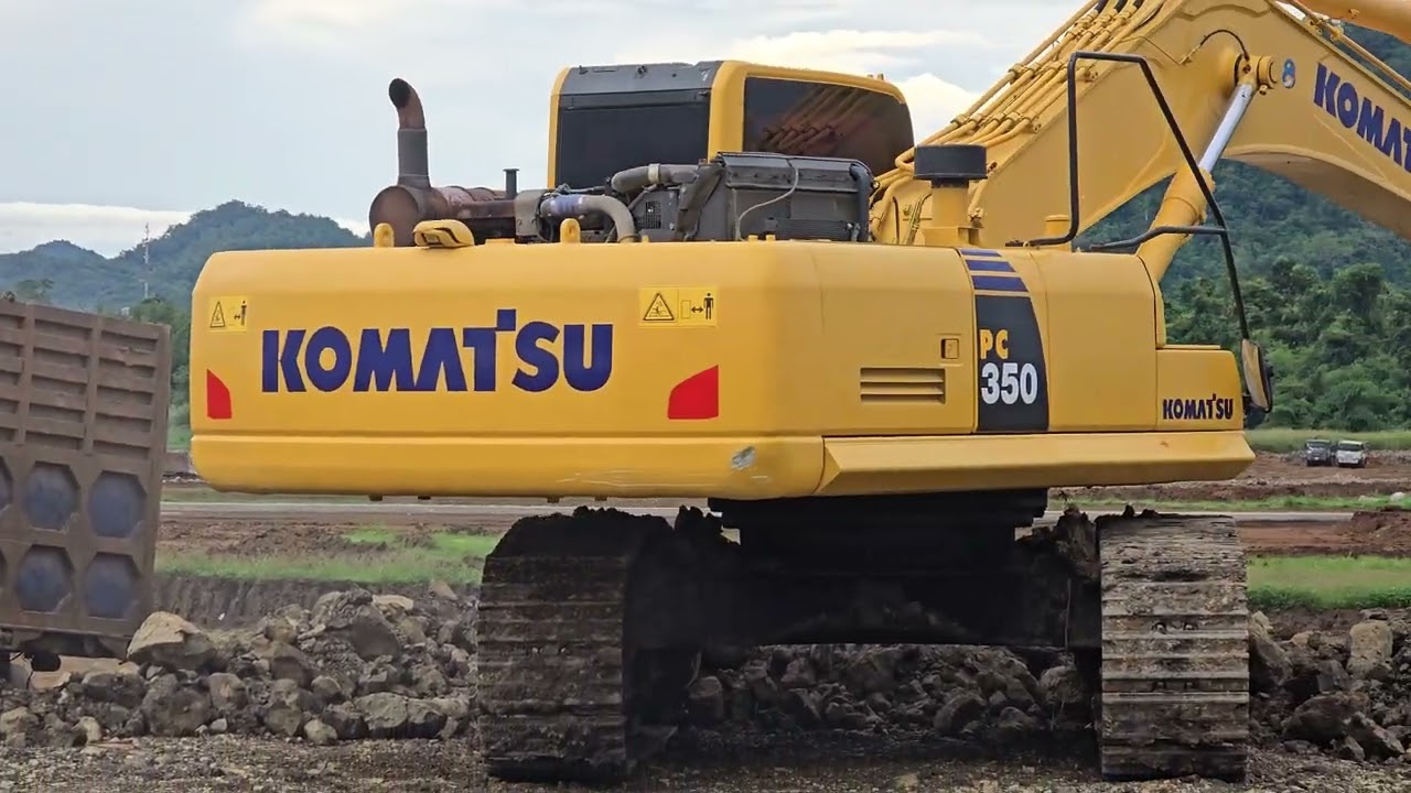 KOMATSU PC350 