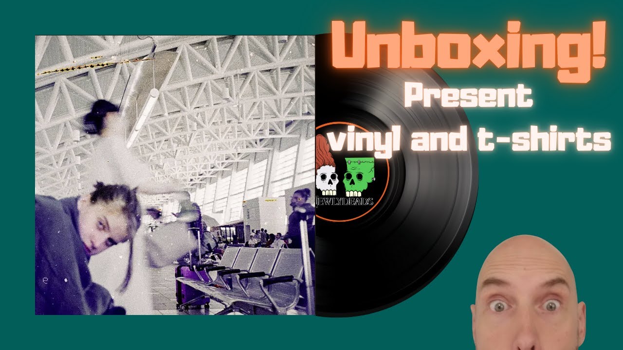 Unboxing! Present - vinyl and t-shirts!