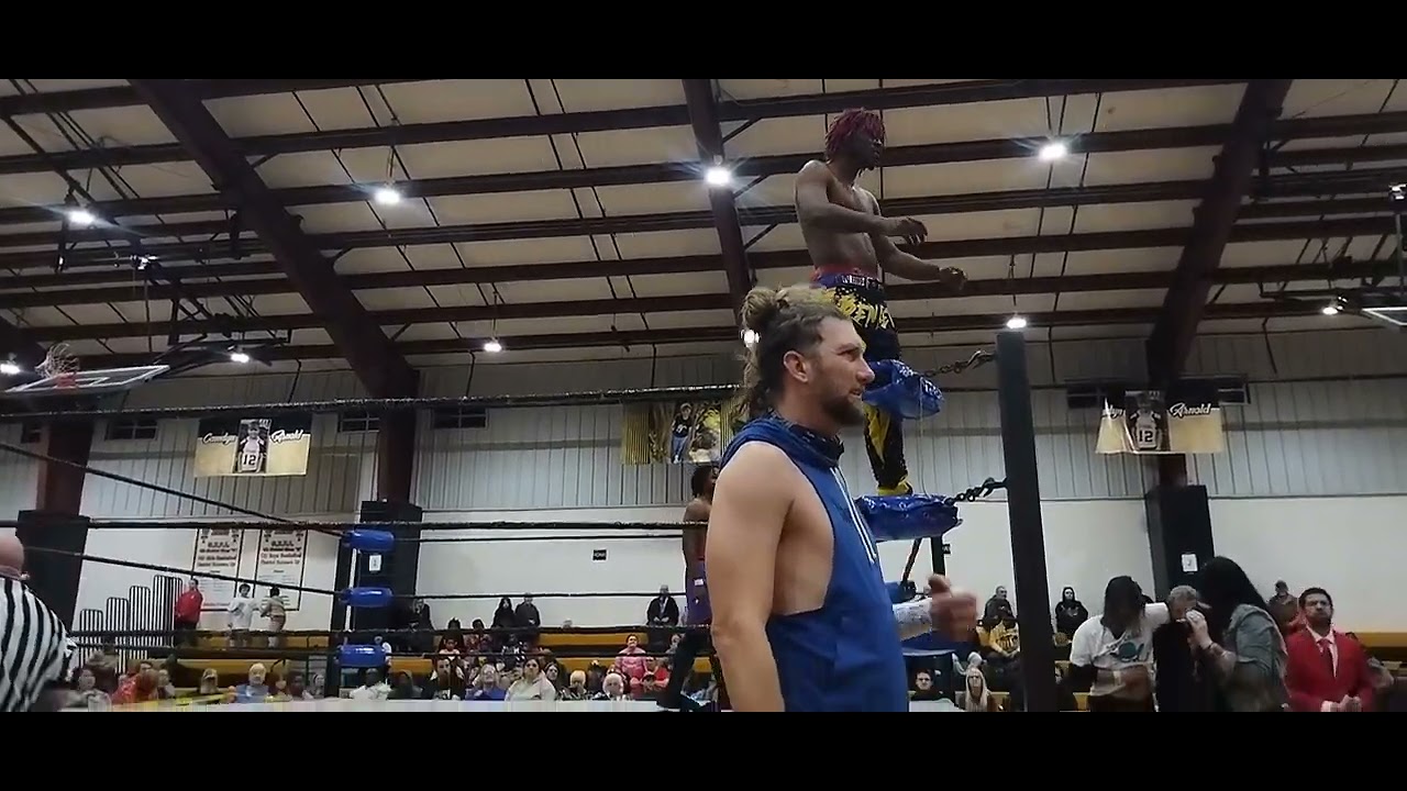 Zerø & Josey Scott vs Rico Bravo & BK Bennet (SECW)