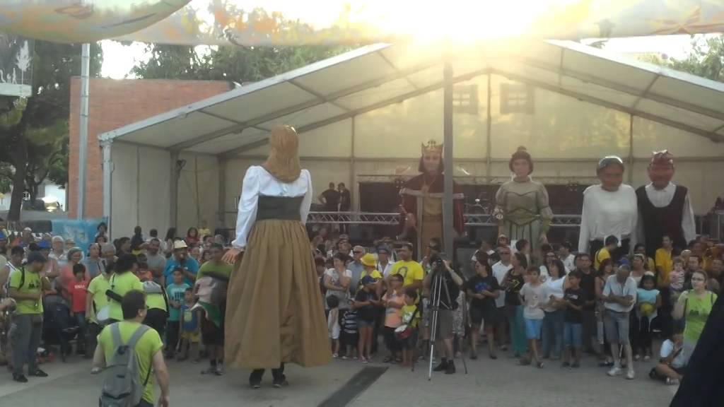 COLLA GEGANTERA DE CANOVELLES  FIESTA MAYOR 2014