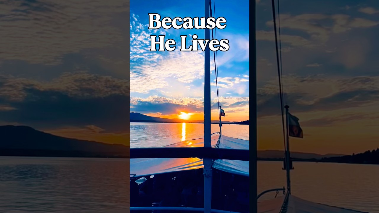 Golden Hour on the Water | Lake Thun #becausehelives #lakethun #hopebringer