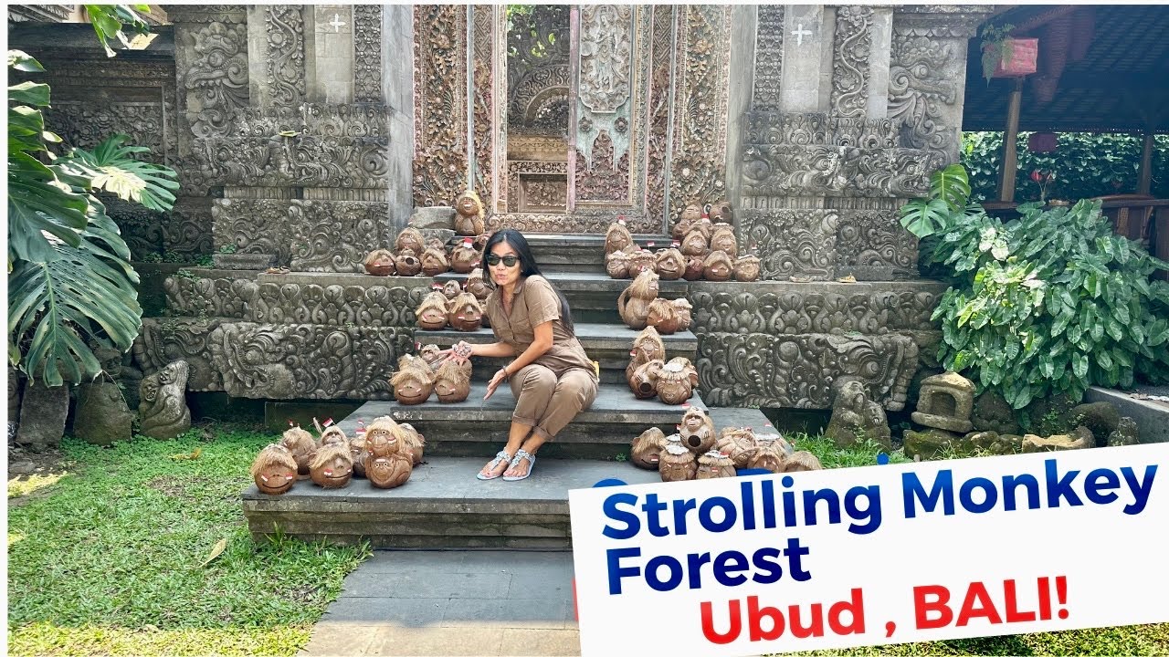 RELAXING STROLL IN BUSY MONKEY FOREST UBUD, BALI