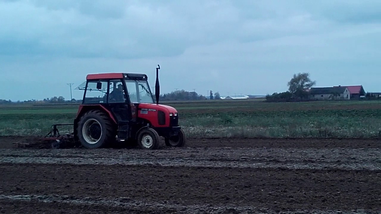 Agregatowanie Zetor 3320