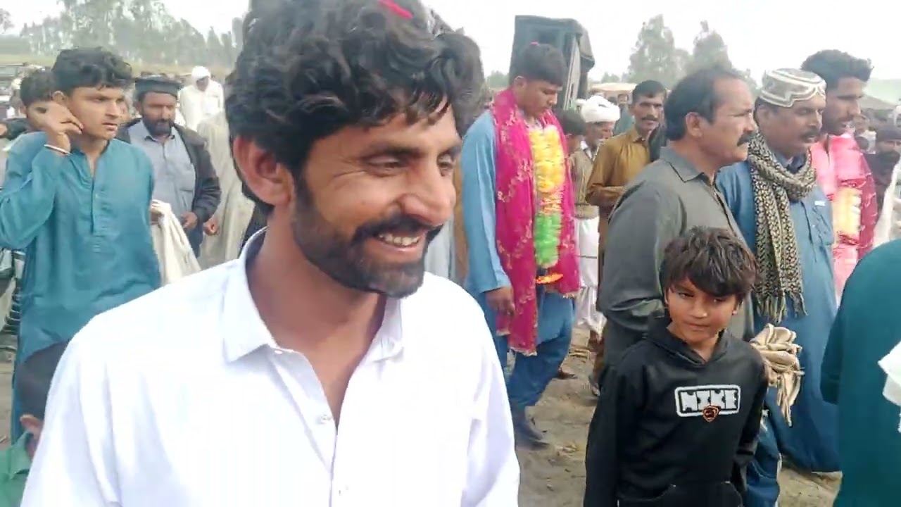 اکرام پہلوان لوڑکا کے انے کا استقبال نیو کشتی