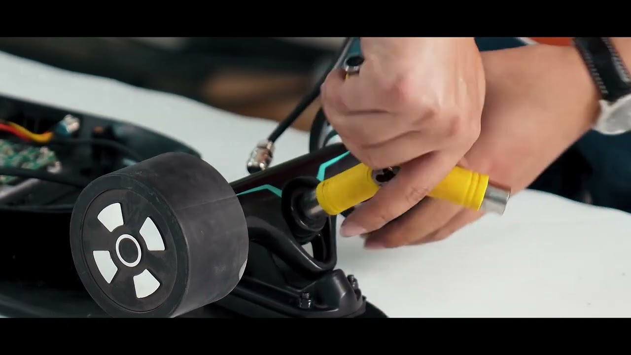 How to replace the hub motors for an electric skateboard (Skatebolt Tornado II)