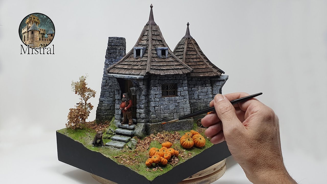 Building Harry Potter DIORAMA TUTORIAL |  Hagrid's Hut