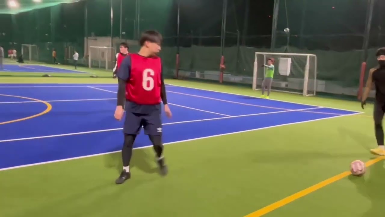 金曜フットサル