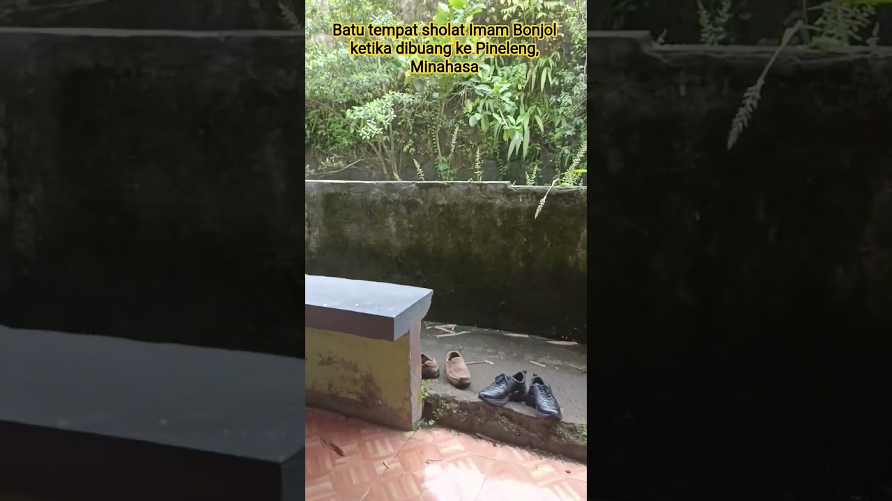 Batu tempat sholat Tuanku Imam Bonjol ketika dibuang ke Minahasa