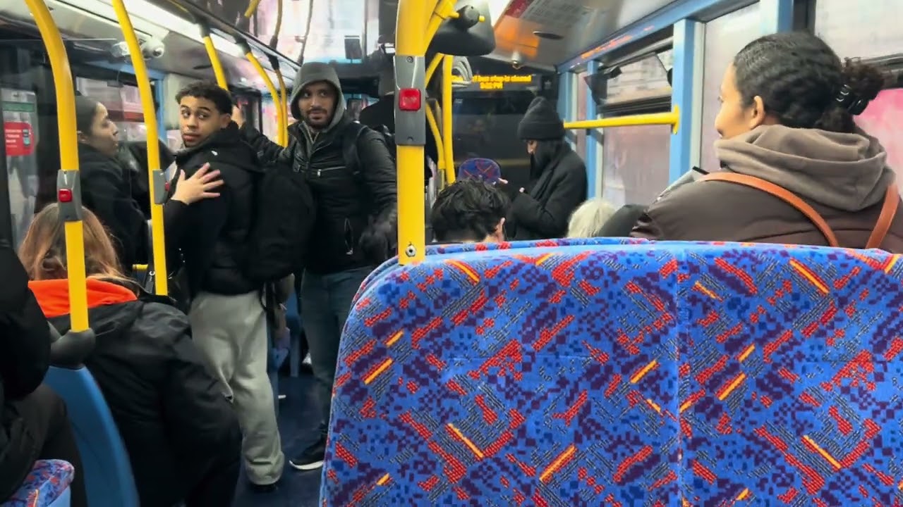 (Very nice and friendly driver)Journey on route 139 metroline London TEH2078 LK15 CSV