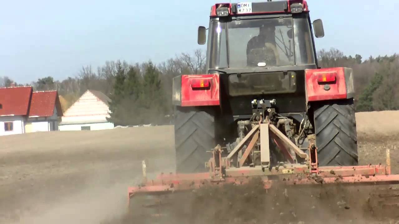 Uprawa pod siew Wiosna 2015 Case 1056 XL