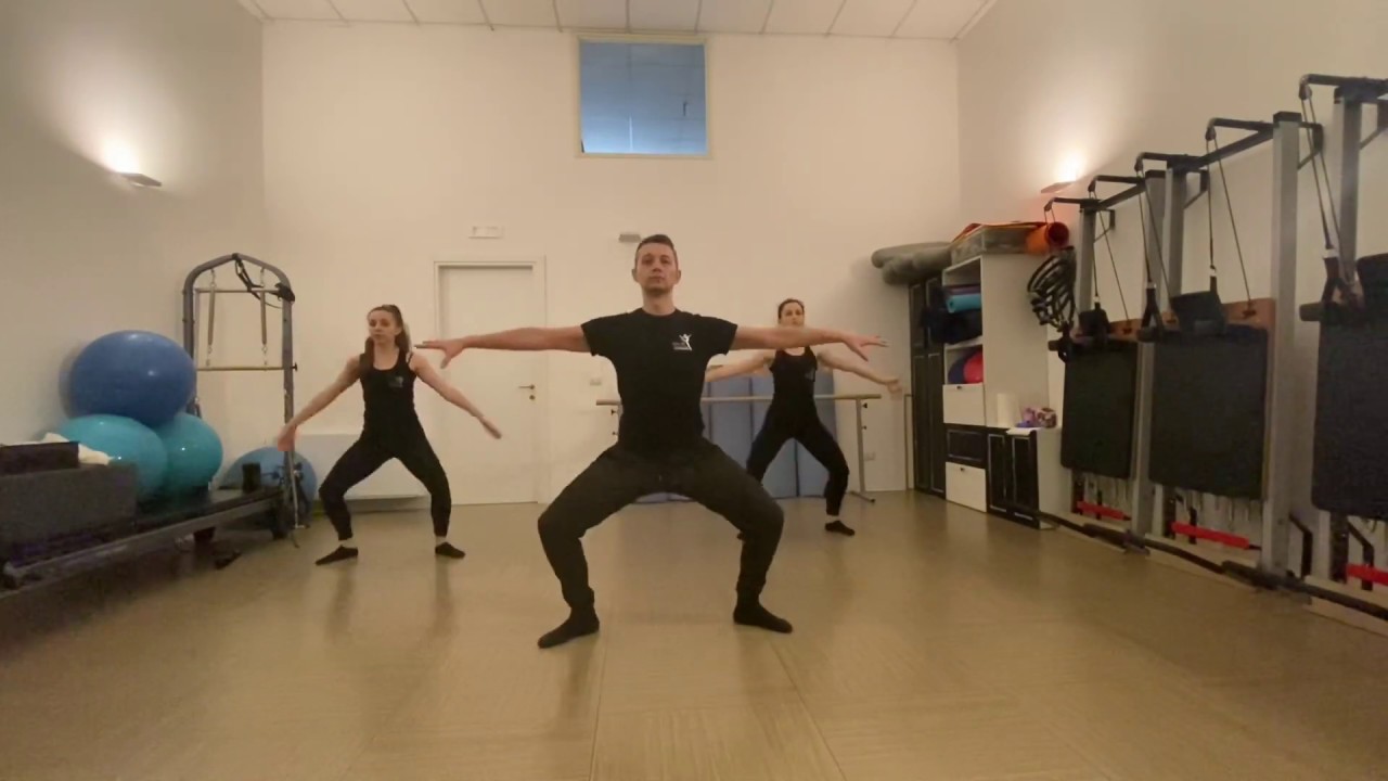 Lezioni di DANZA MODERNA | livello base 11-13 anni | parte 1