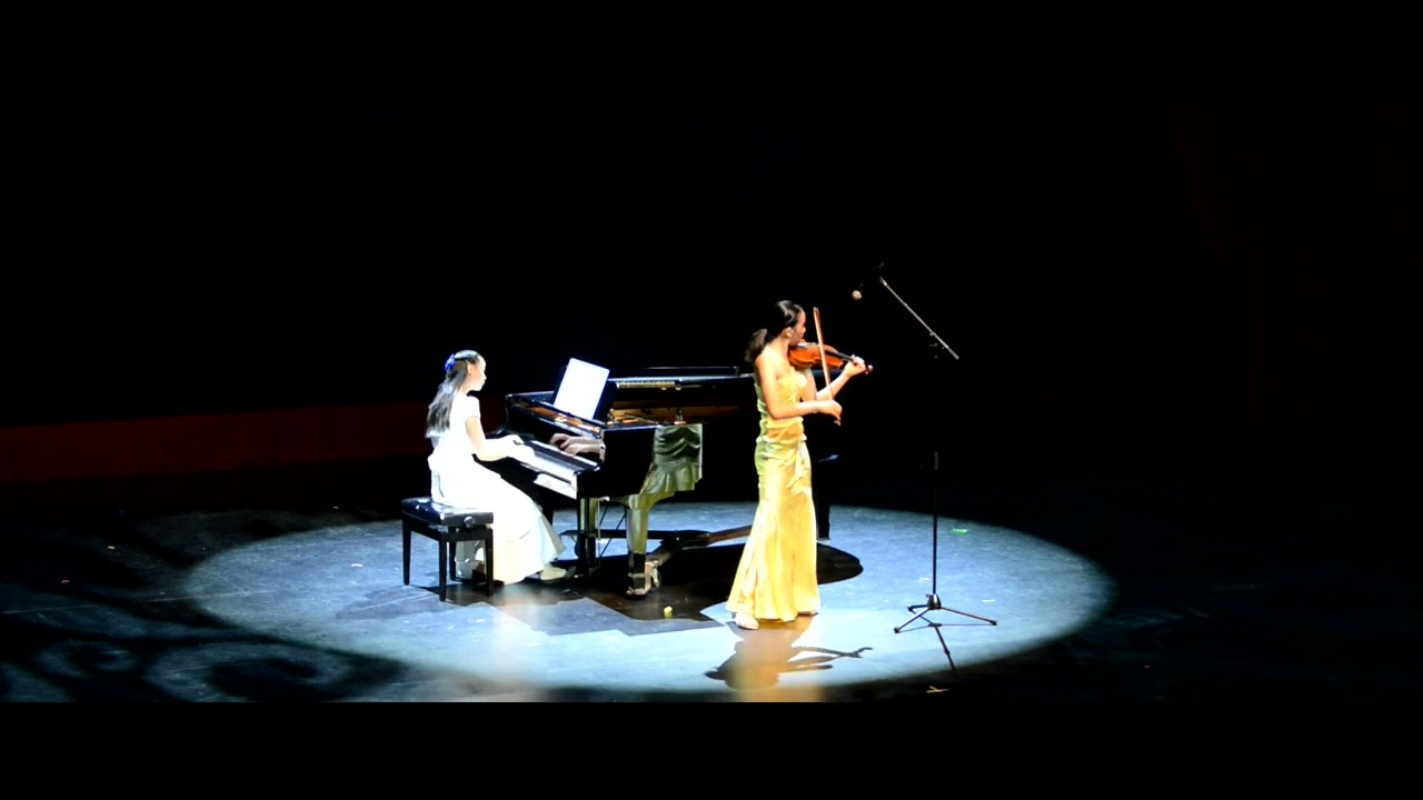 小提琴独奏《引子和塔兰泰拉舞曲》(Introduction and Tarantella Op. 43）