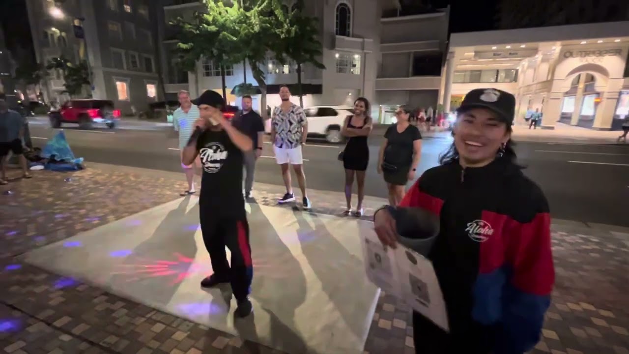 Aloha Dancers street performance
