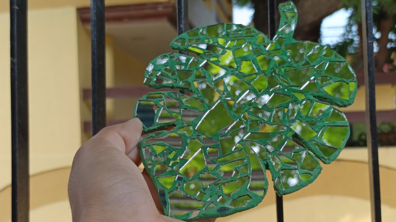 Broken mirror mosaic art | Leaf Craft | #art #craft #mirrormosaic #mirror #trending 