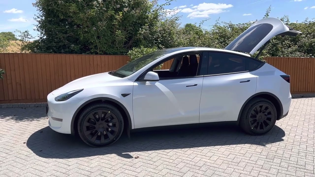 Tesla Model Y Long Range 10 day initial impressions review England UK