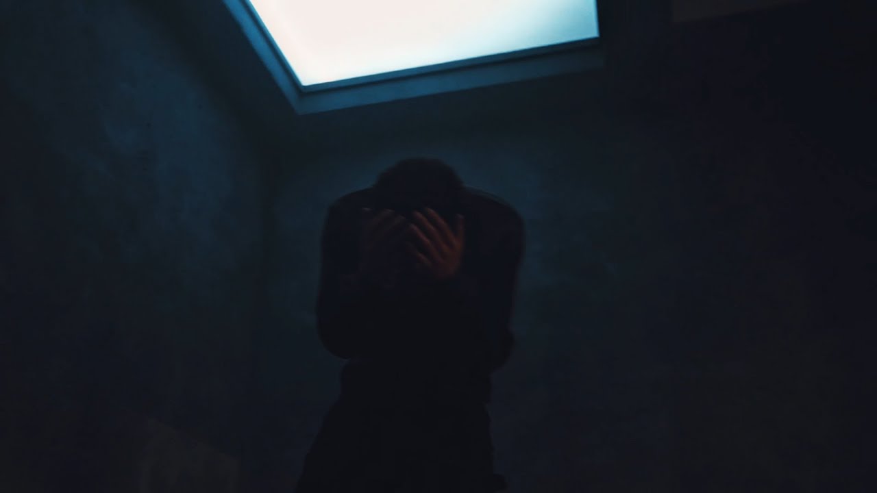 Swimlow - PASTELS (Official Music Video) 