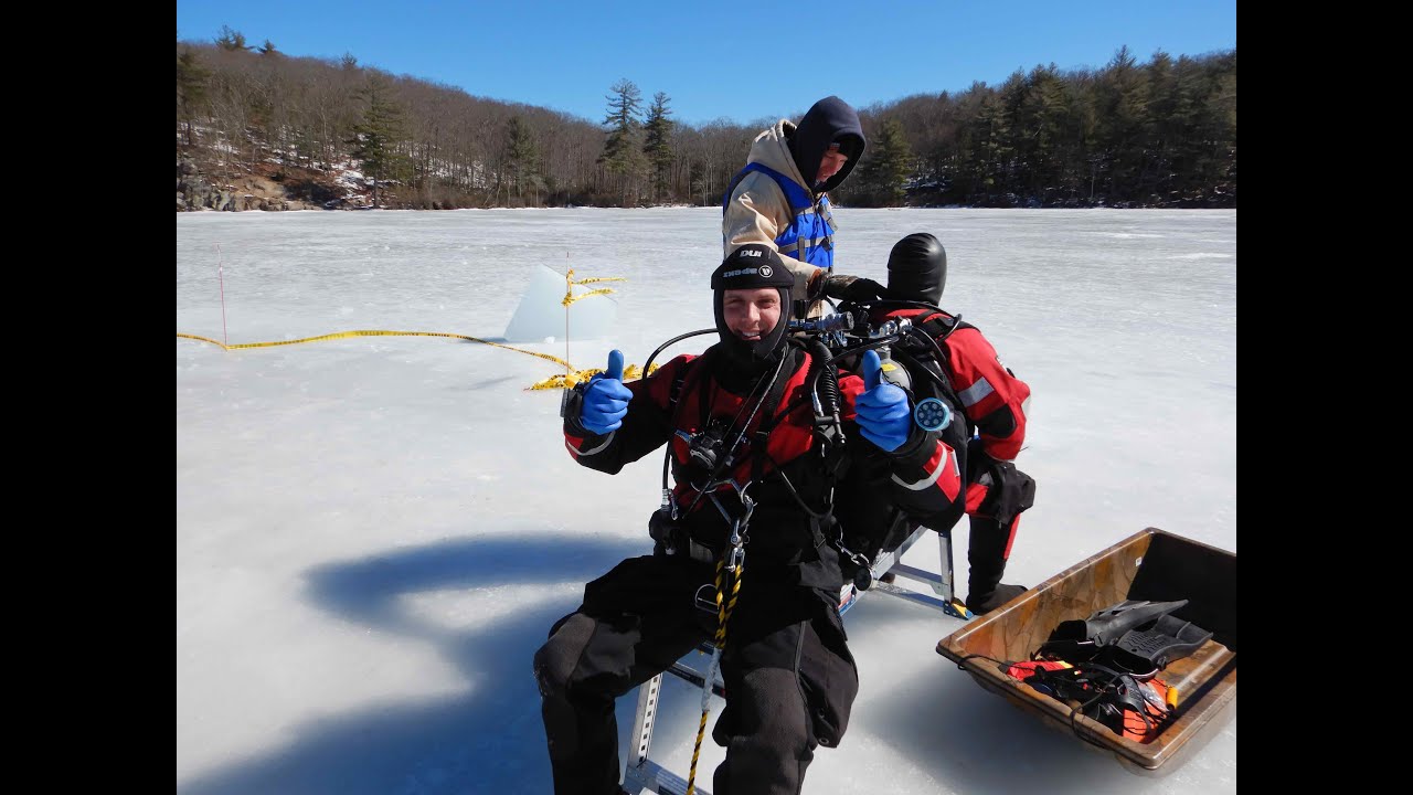 Ice Diver | A unique and challenging experience