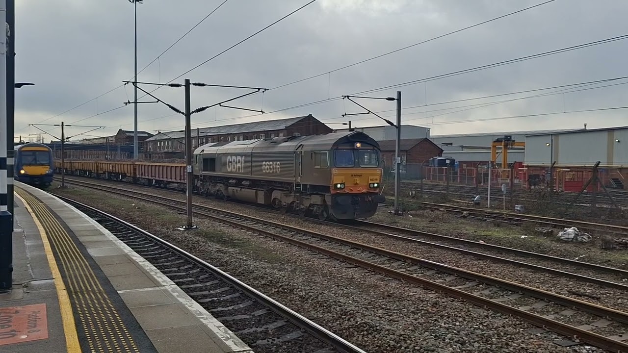 170475 departs from Doncaster