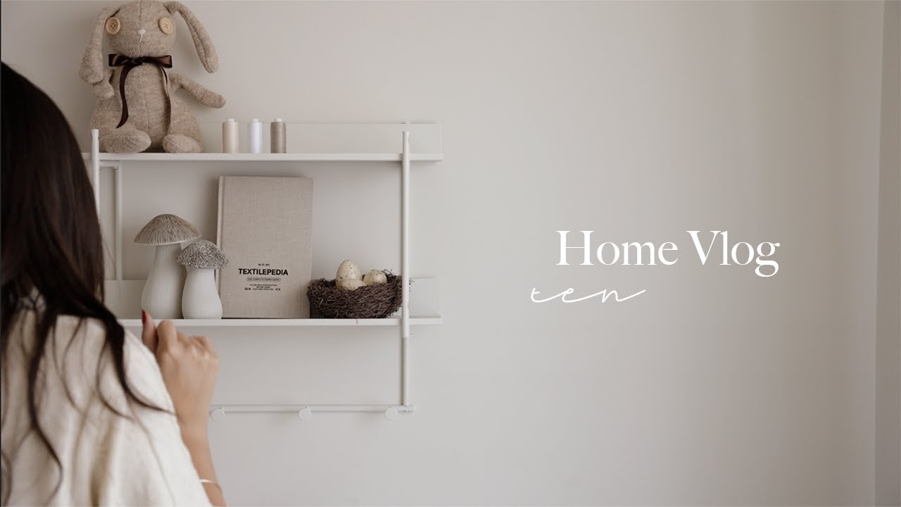 Home Vlog Ten | Decorating for Easter, changes to the studio, baking cookies