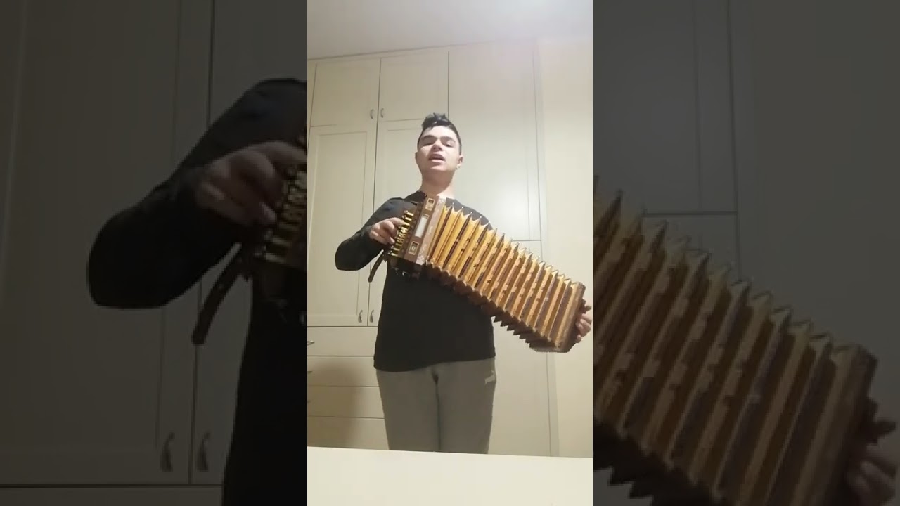 Cu trenta carrini - Gabriele Varacalli