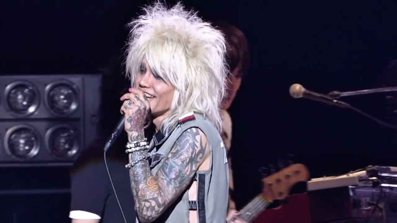 ZIGGY - WHISKY, R&R AND WOMEN (Live at Zepp DiverCity TOKYO)