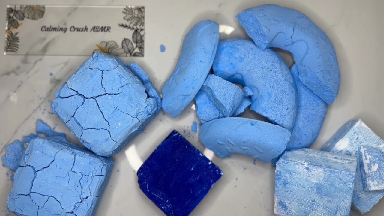 Crunchy Feels  | Blue Fresh Pasted Gym Chalk Crush for Soothing, Calming & Satisfying Sounds