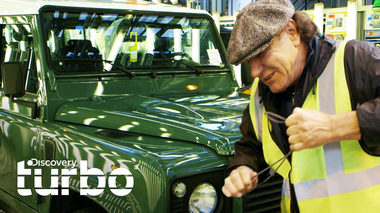 Brian visita fábrica da Land Rover | Carros Alucinantes com Brian Johnson | Discovery Turbo Brasil