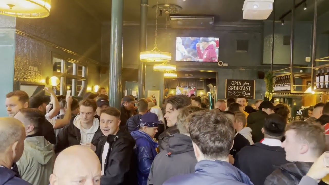 Arsenal fans sing B'Jesus said Paddy at 'Courtfield' pub on the way North London to Chelsea 21/10/23