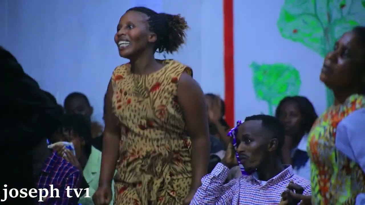 Conseiller mumukunga udasanzwe hamwe nabayumbe ba Kayole mukabiri  ka Nairobi🎹🎹🔥🔥