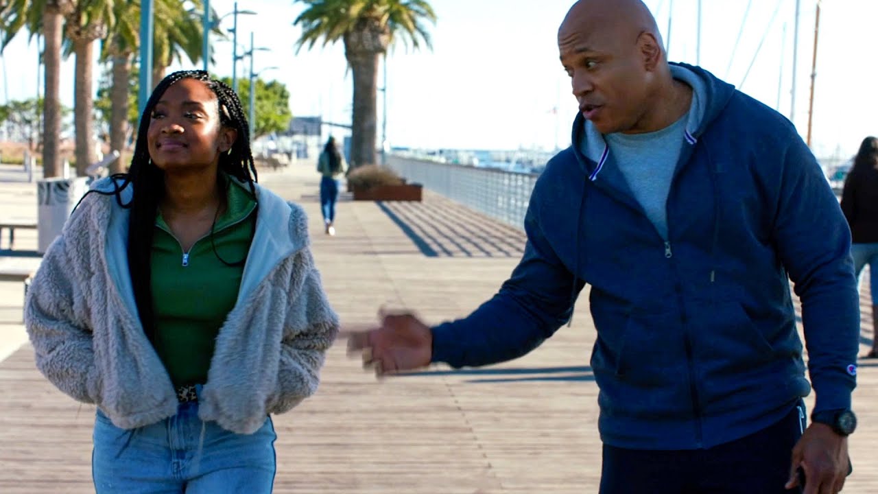 Hanna Asks His Daughter To Meet Katherine - NCIS Los Angeles 12x06