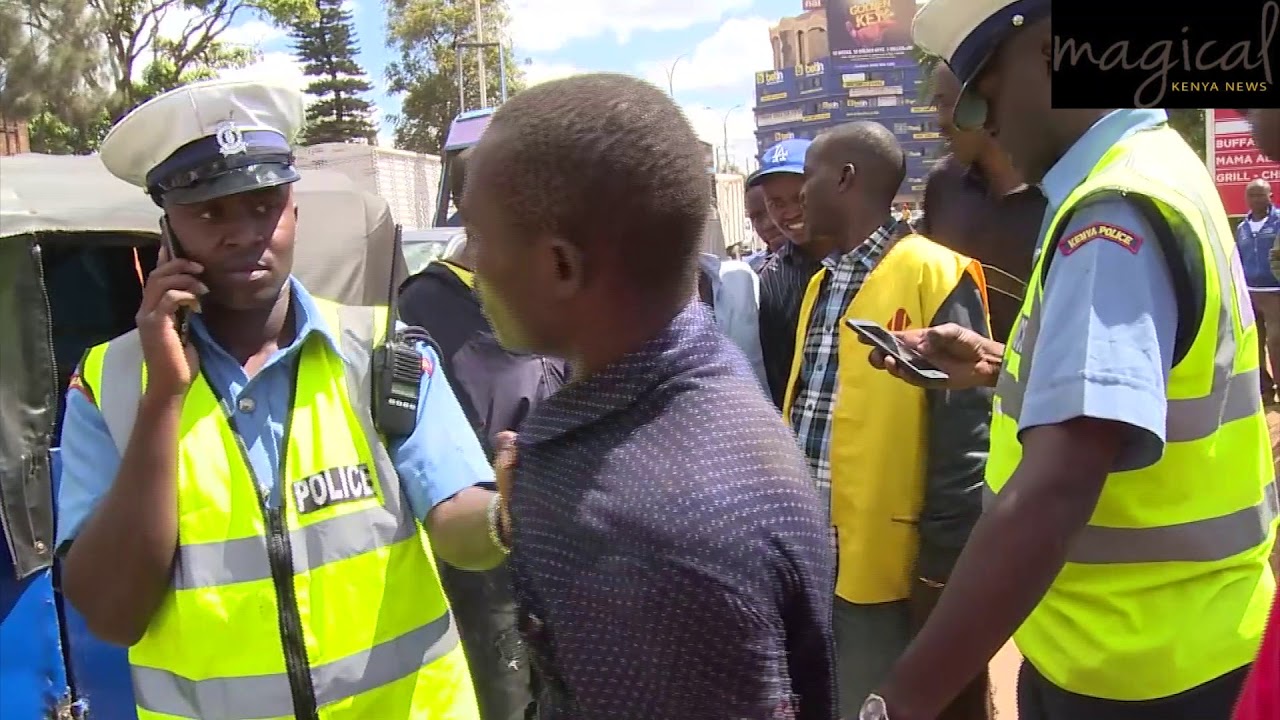 DRAMA IN THIKA AS TRAFFIC POLICE ARREST A DRUNK TUKTUK DRIVER!