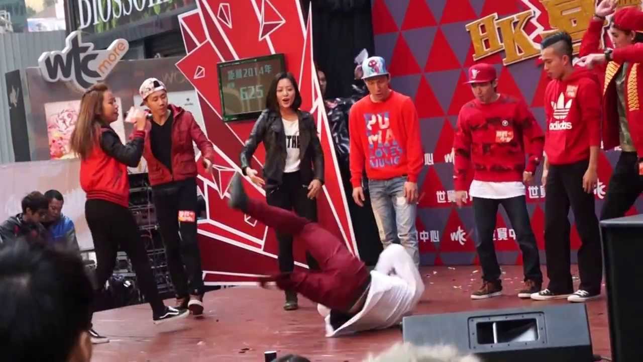 20131231 Bboy Tommy Guns Ly Performance with Roof Toppers and Bomba at World Trade Center, Hong Kong