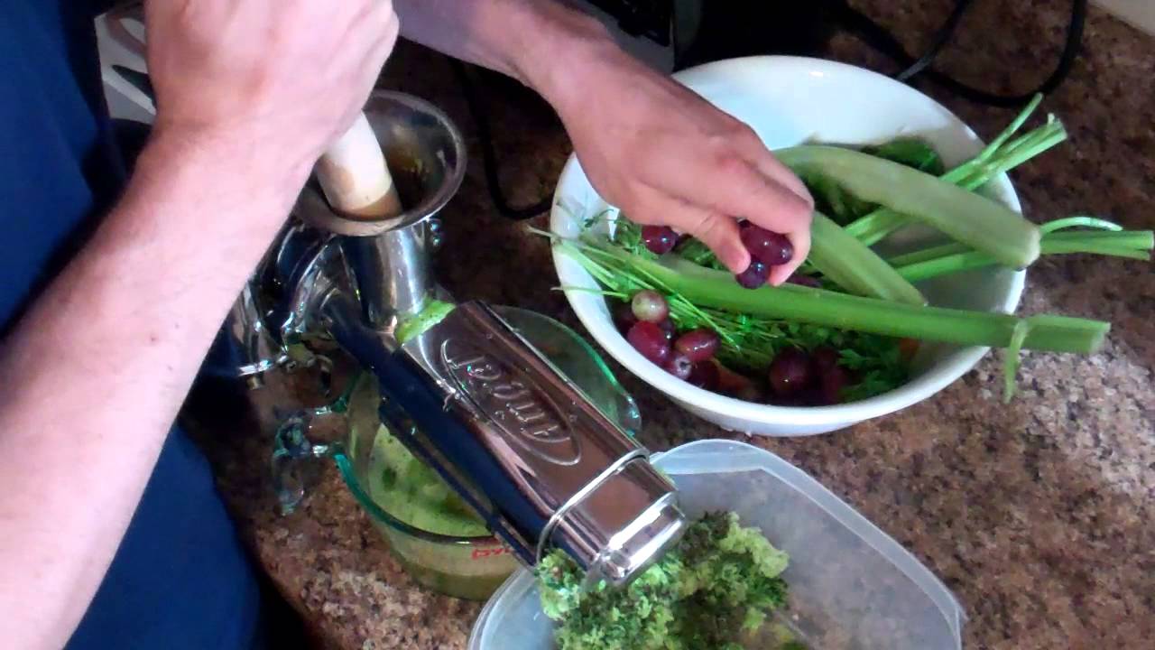 Super Angel 5500 juice preparation