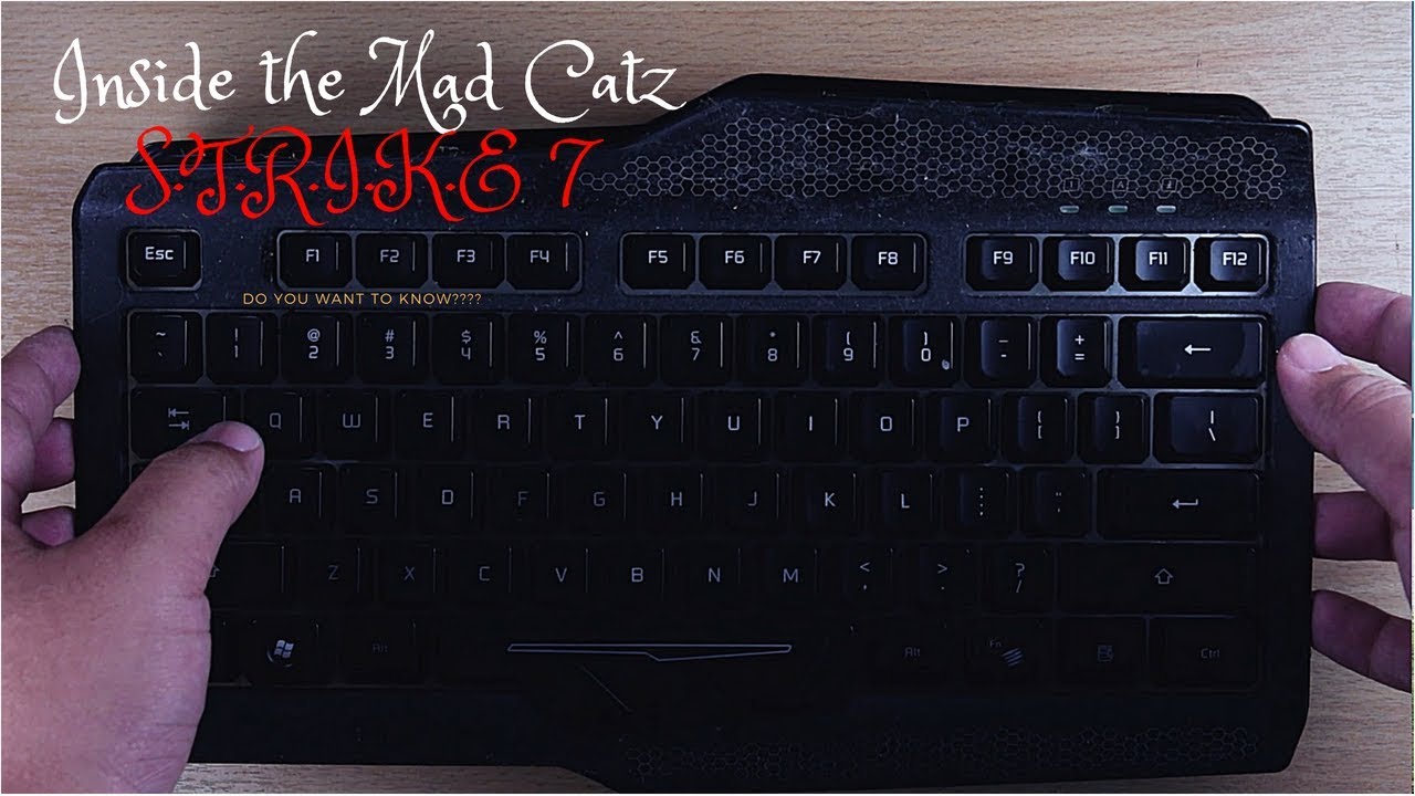 How does Inside of MadCatz S.T.R.I.K.E 7 Membrane Keyboard look like?