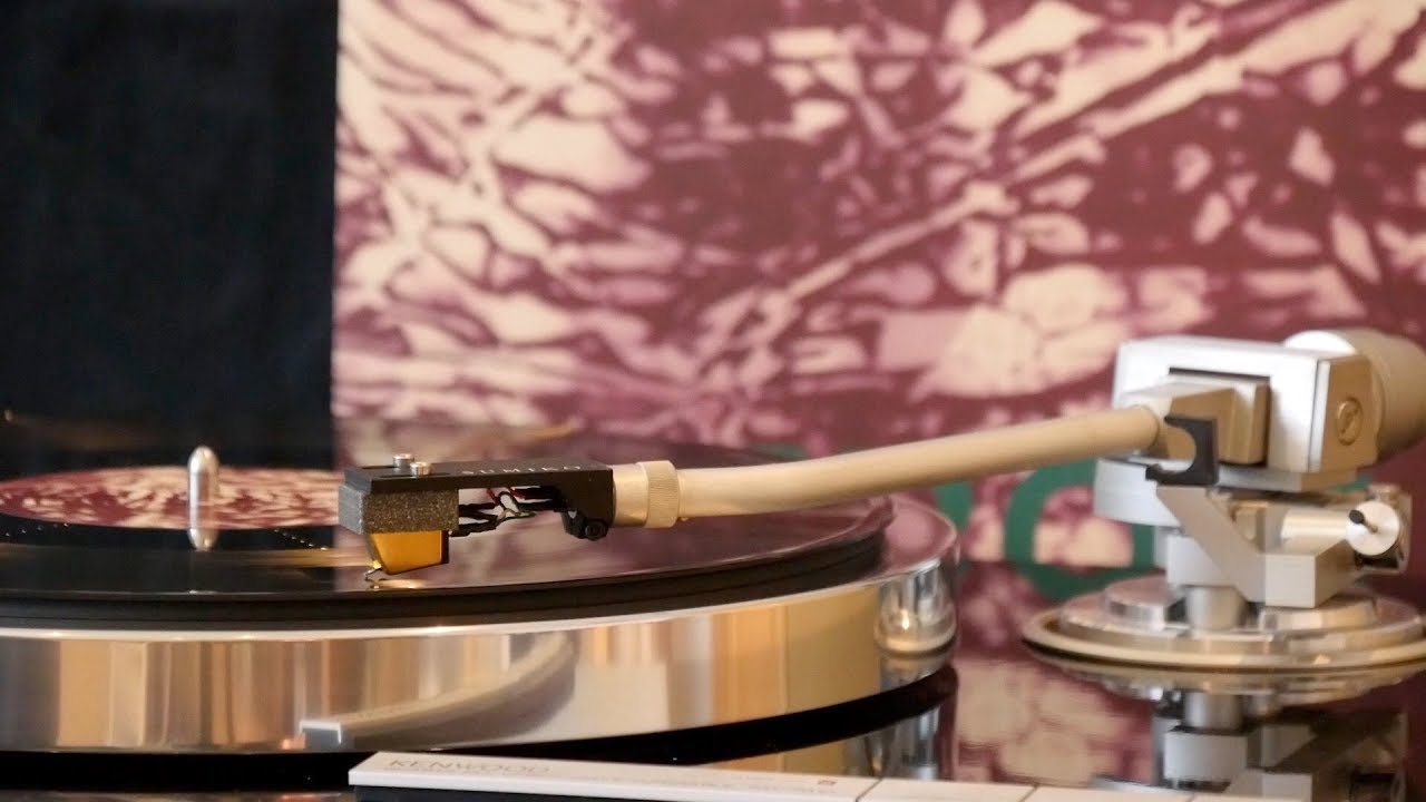 Zero 7 - Aurora / Mono (vinyl: Schick DasMM, Graham Slee Reflex M, Kenwood KD7010)