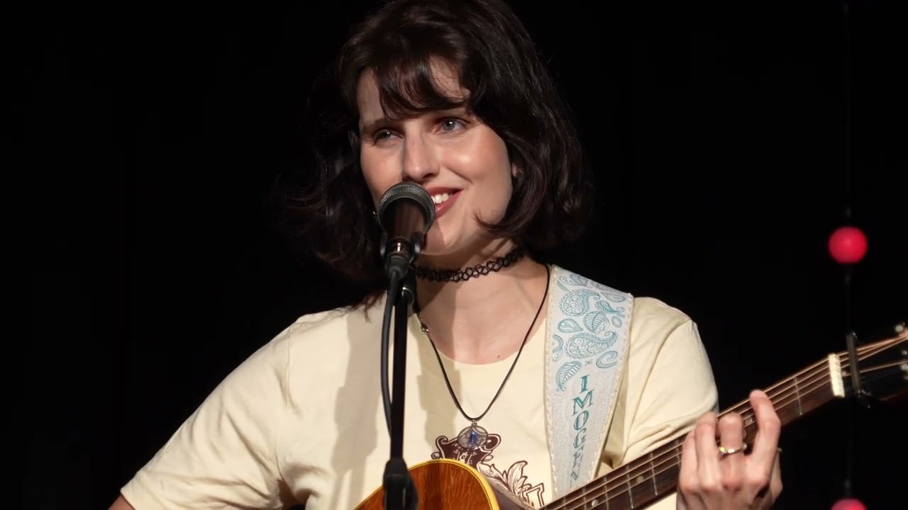 Imogen Clark | 