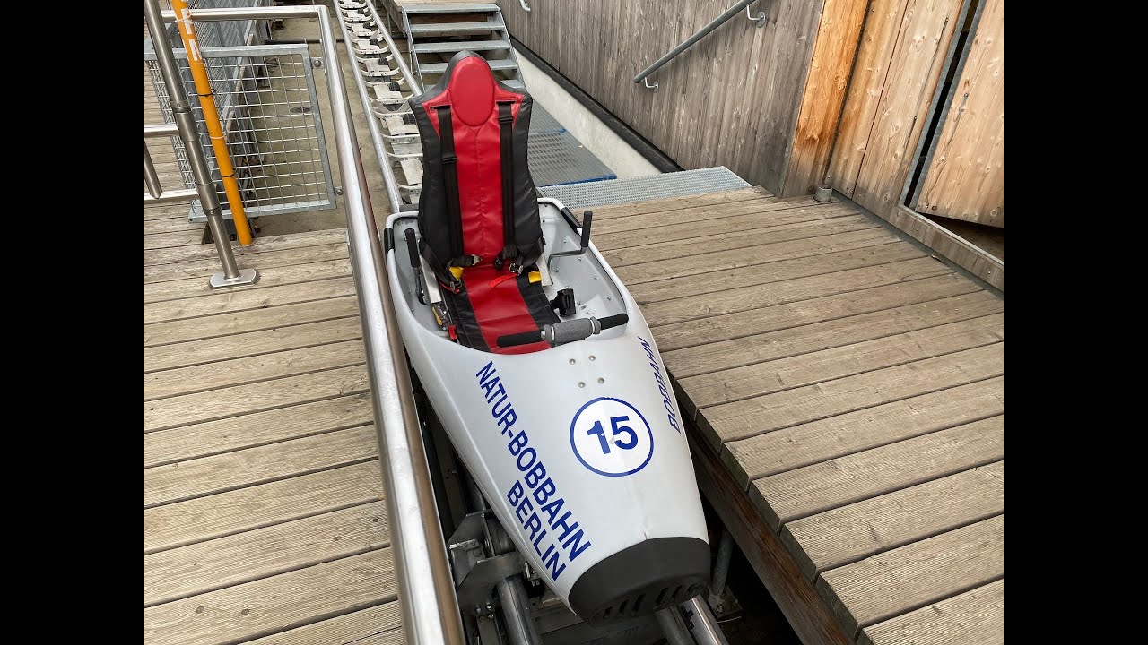 Gärten der Welt (Berlin) - Seilbahn (Leitner GD10) + Natur Bobbahn (Mountain Innovation ROLLBOB)