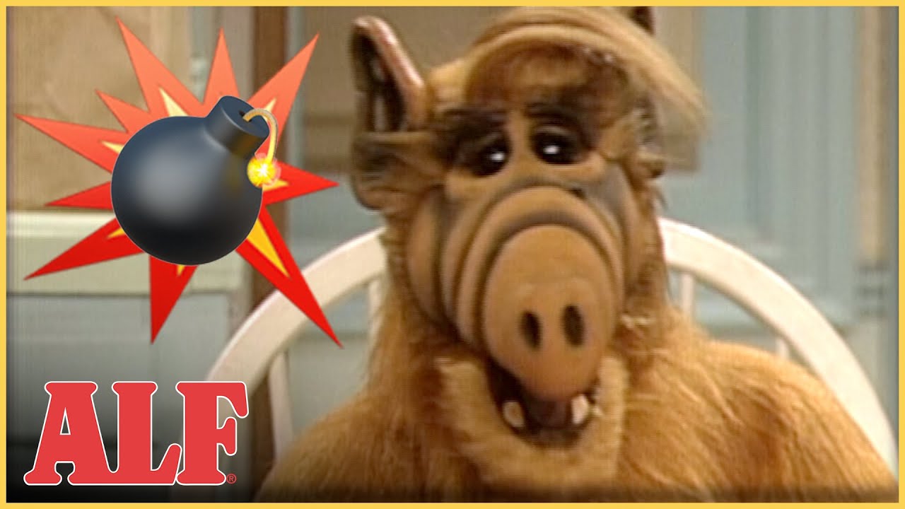 Oh No, ALF is Going to 💥EXPLODE💥 | S4 Ep22 Clip