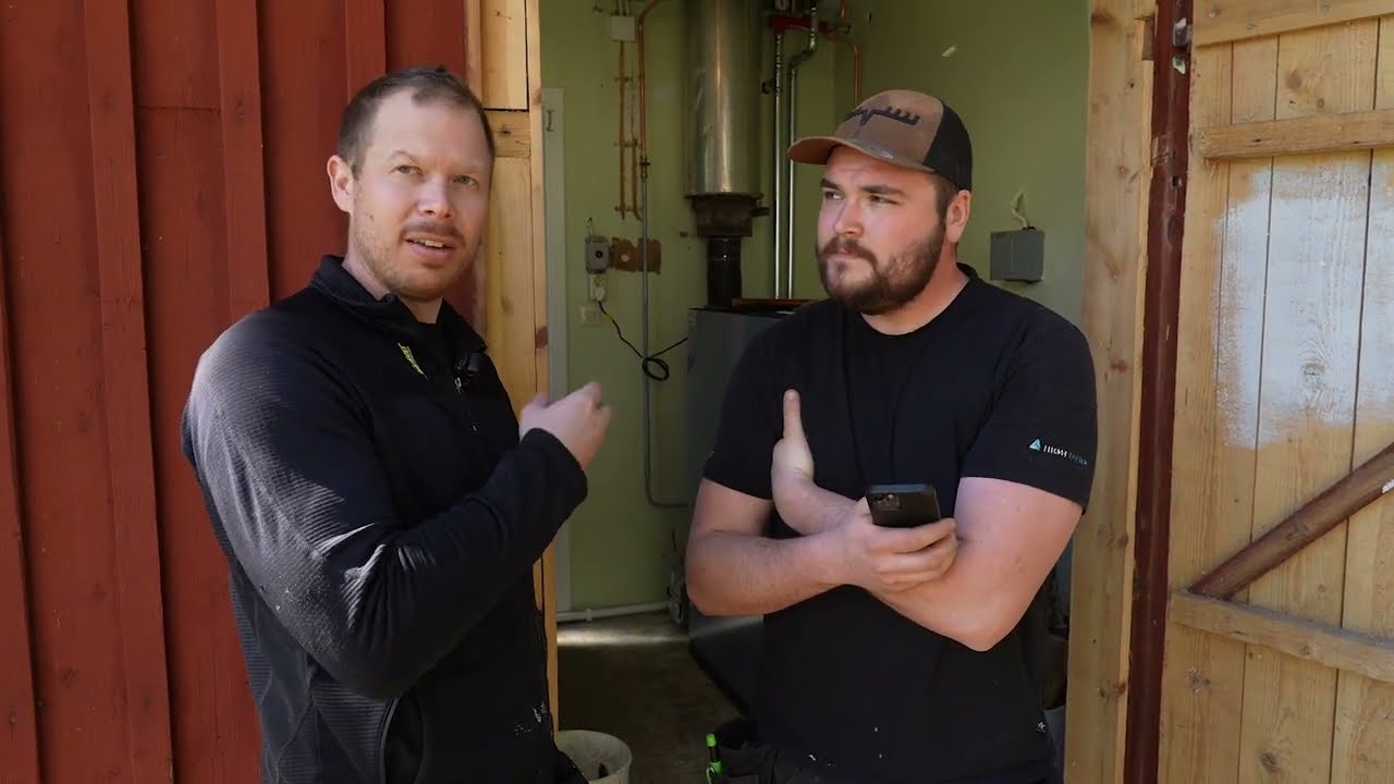 I den här delen träffar vi Daniel och Richard i Arvika där de pratar om det färdiga värmesystemet.