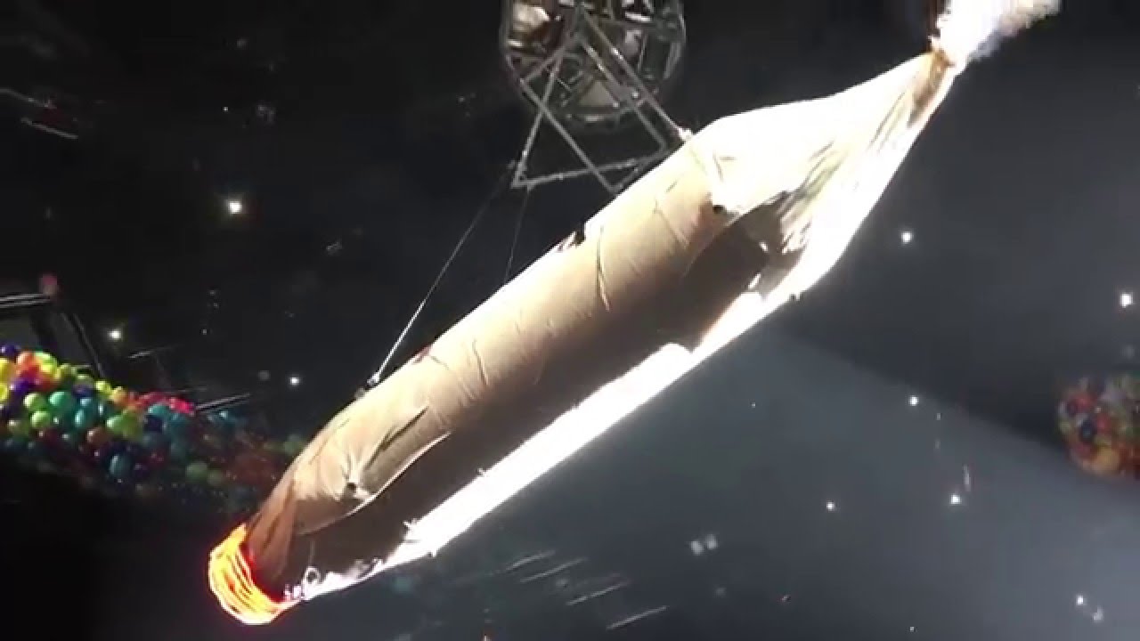 Dead & Company New Year's 2015 - Flight of the Giant Joint