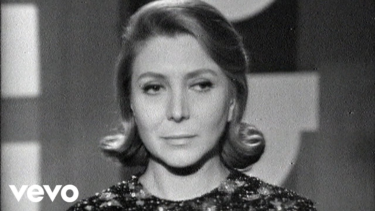 Maria Dolores Pradera - El Rosario de Mi Madre (Actuación TVE - Galas del Sábado)
