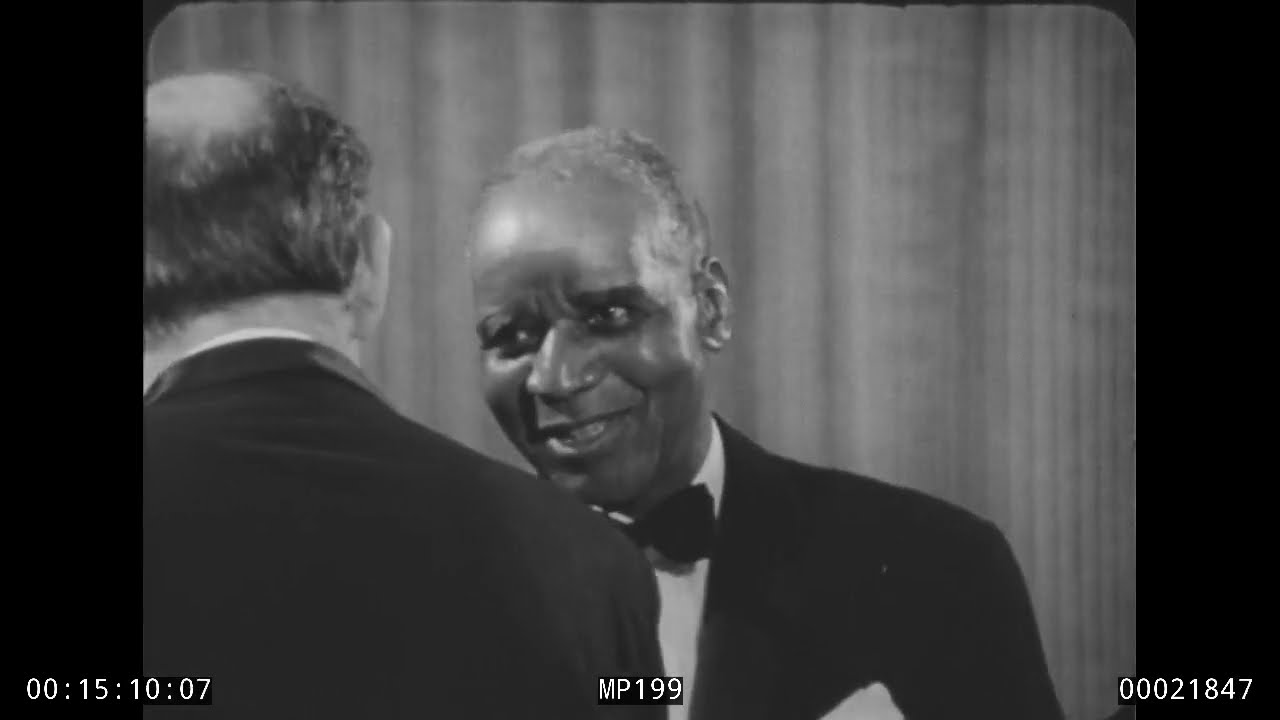 President Banda visits America, USIA, MP199 (1280x720)