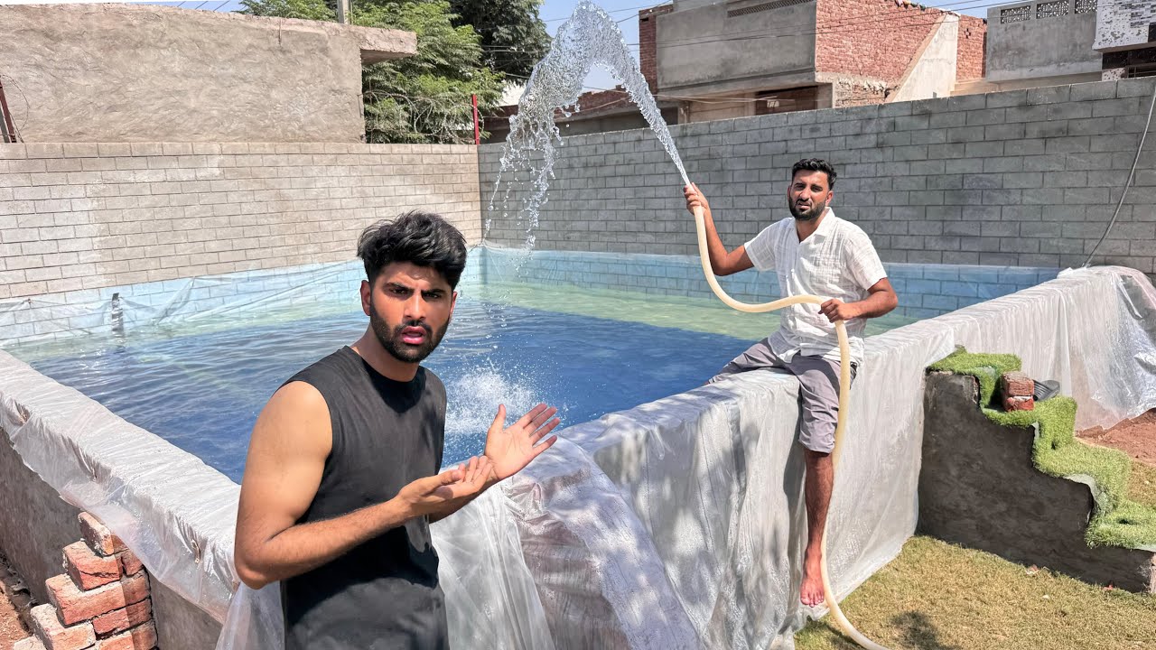 Swimming Pool Main Pani Bhrna Start Kr Diya😍
