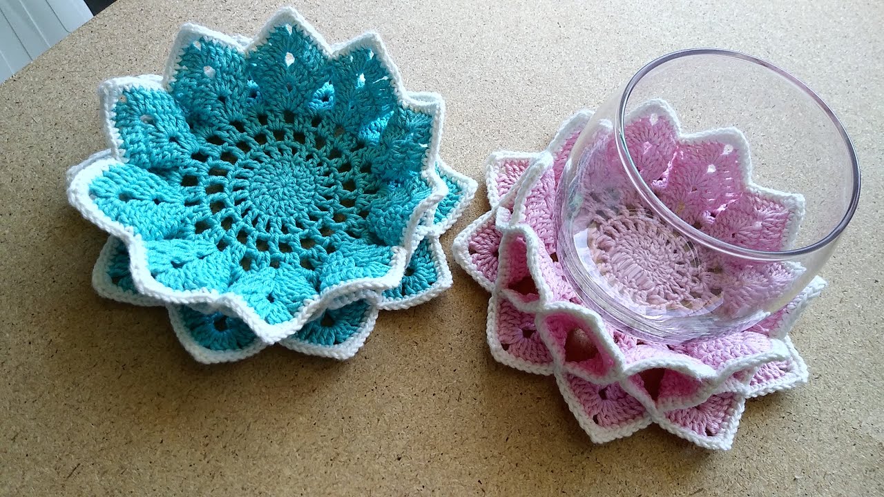 Porta copos em crochê BELINHA GONZALEZ (25 GRAMAS DE FIO IRIS FASHION)