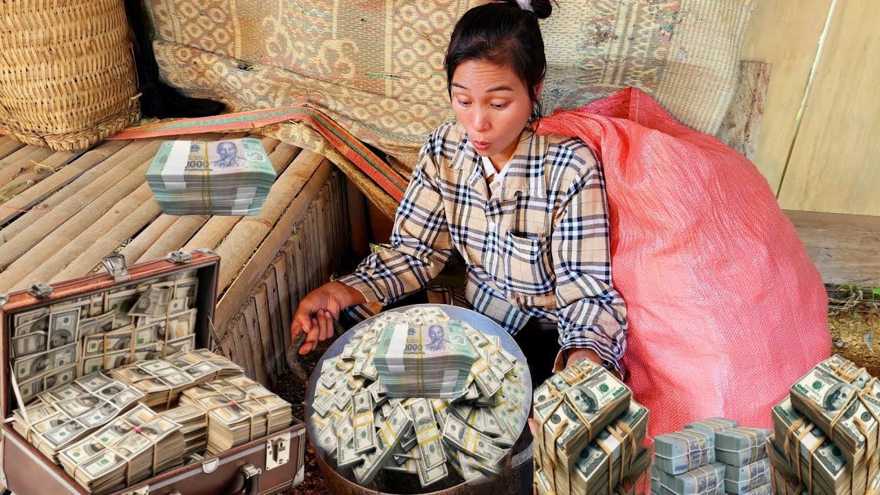 Girl unexpectedly found TENS OF MILLIONS OF VND in an abandoned house
