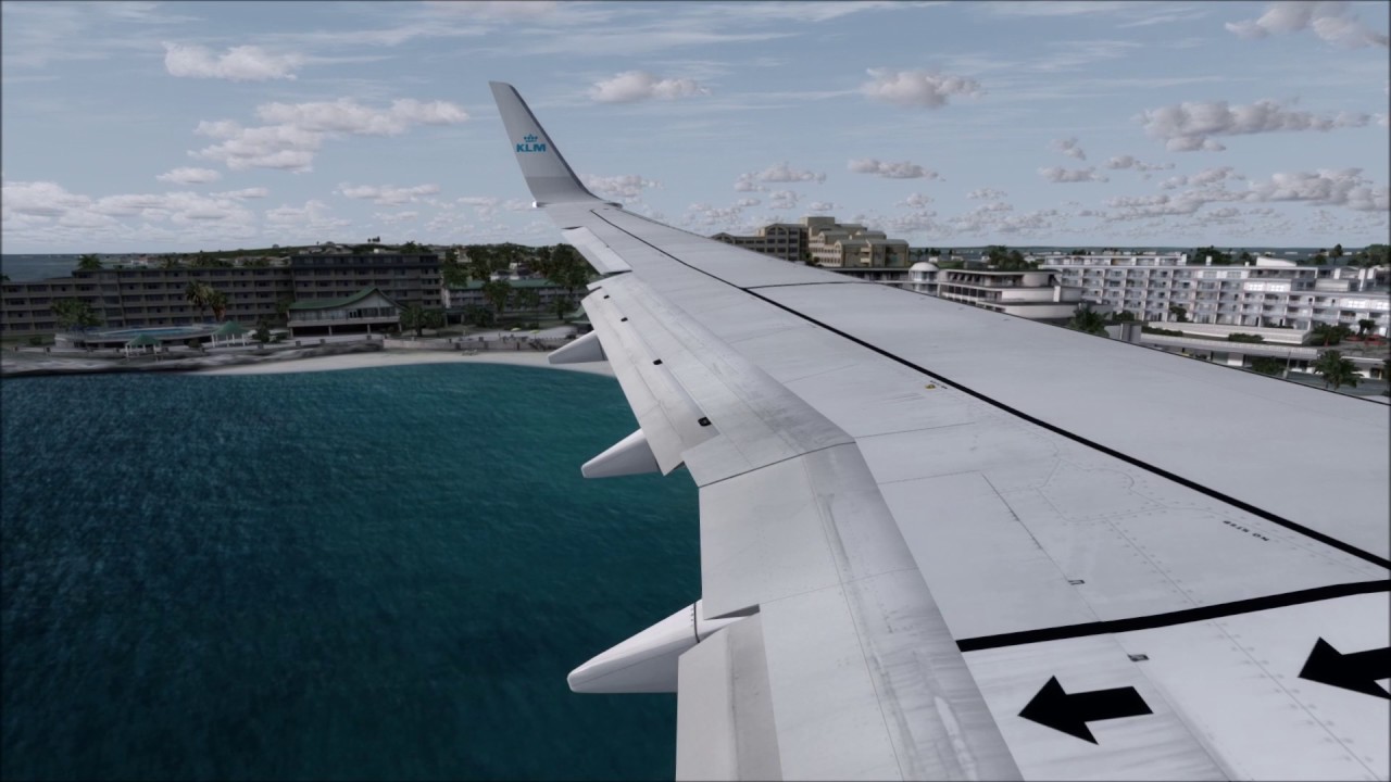 TNCM(Princess Juliana International Airport) Landing KLM B738