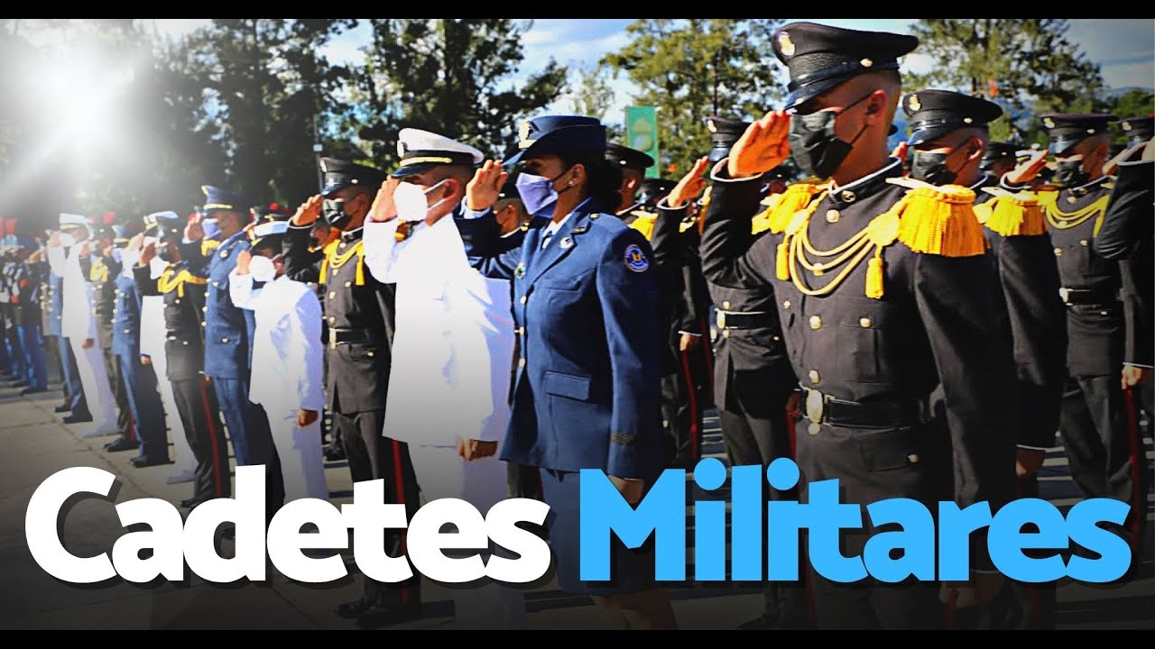 Cadetes militares ascienden a Subtenientes