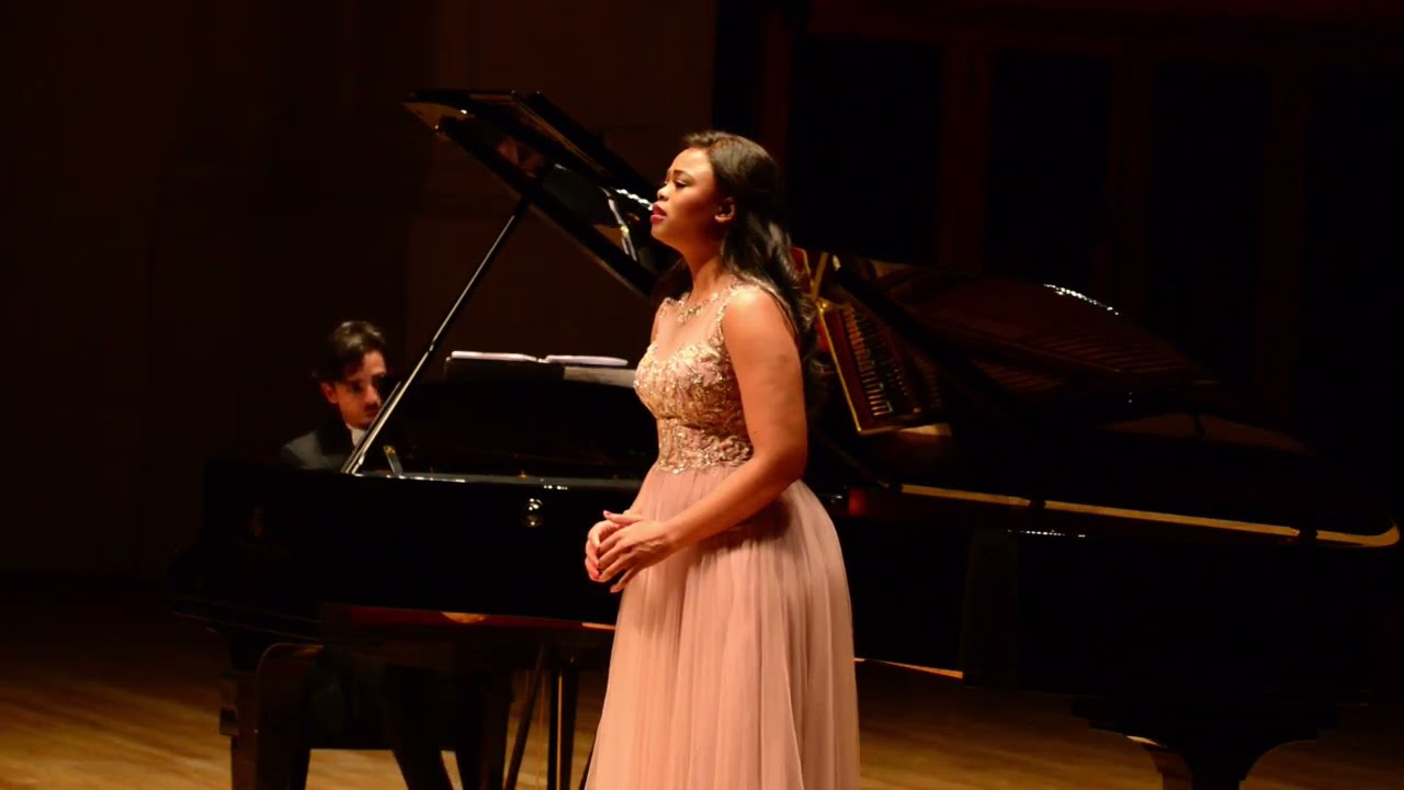 Ah! non credea mirarti (La sonnambula) Pretty Yende - Angel Rodriguez (São Paulo 2017)