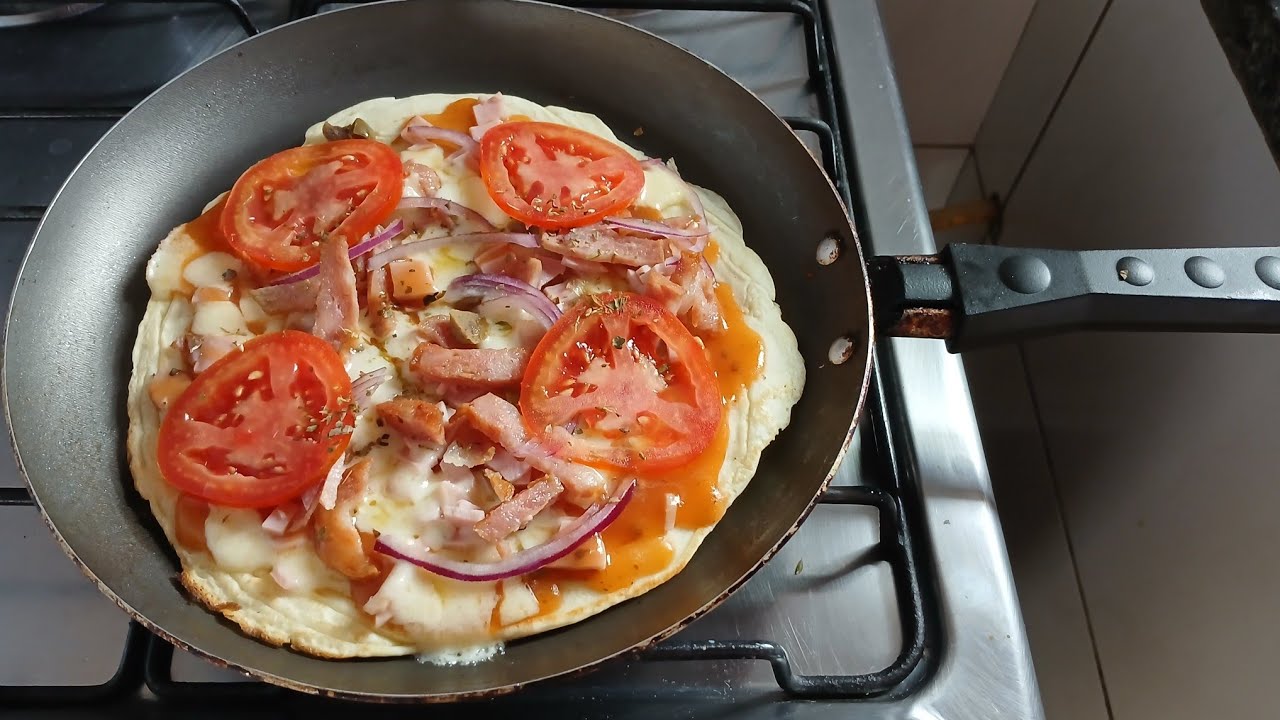 Pizza de frigideira fácil é rápido ficar deliciosa #pizzadefrigideira